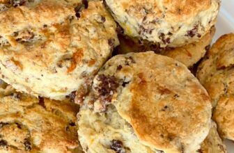 SAUSAGE CHEESE BISCUITS – The Southern Woman...